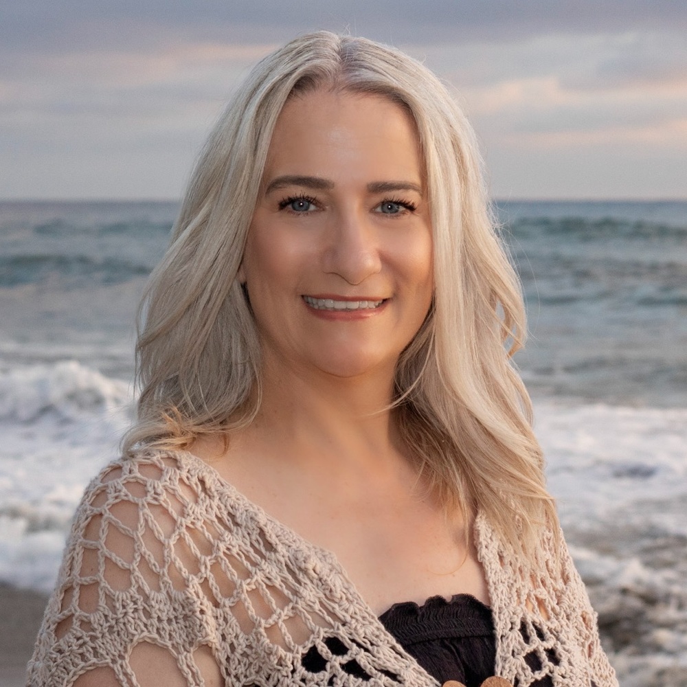 Meet your Poshmark Ambassador | Mary